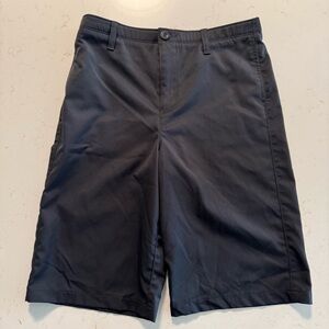 Under Armour Boys Golf Shorts Size 18 Black
